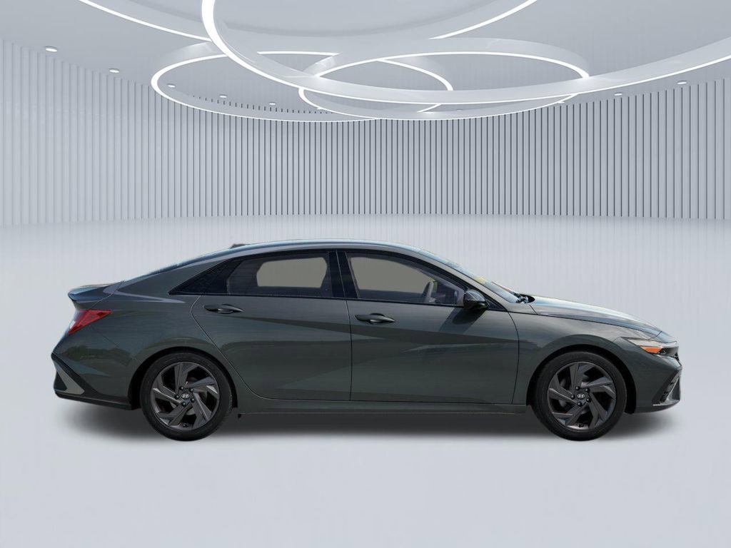 New 2026 Hyundai Elantra Sport w/ Cargo Package FWD image 7