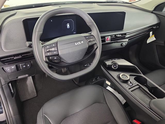 New 2025 Kia EV6 Light w/ Light LR Technology Package AWD/4WD image 21