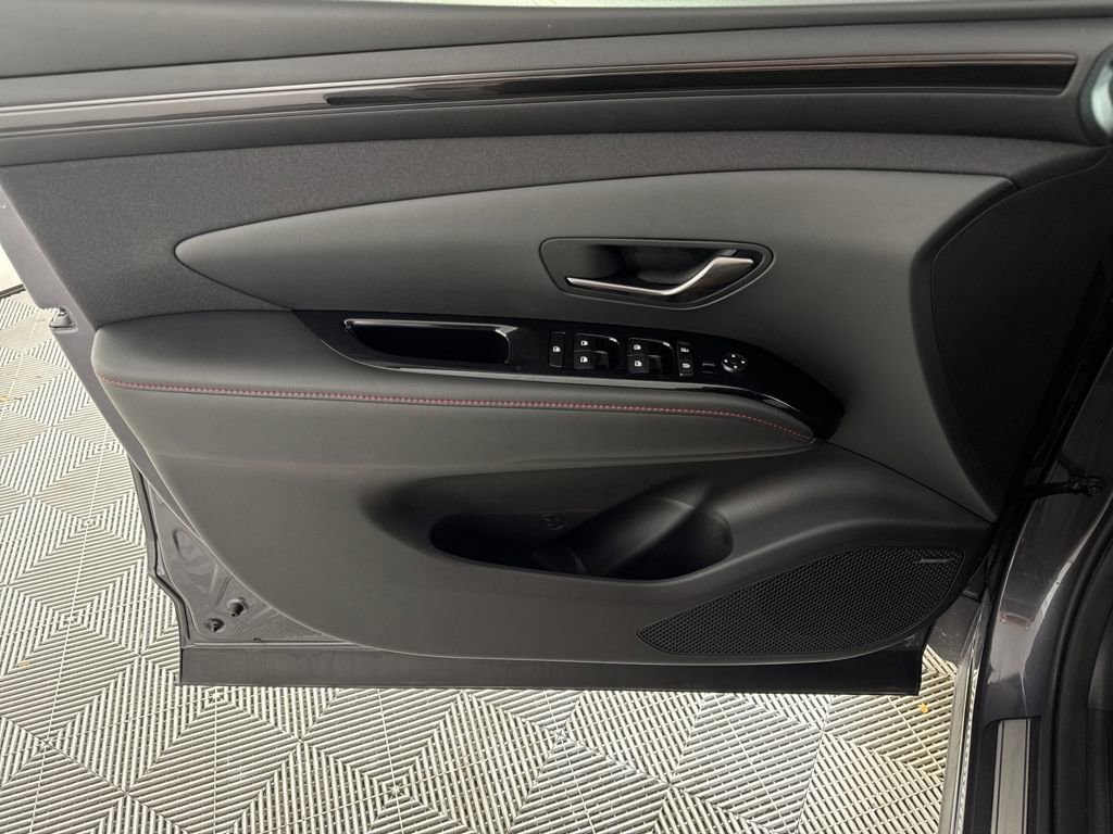 Certified 2024 Hyundai Tucson N Line image 13