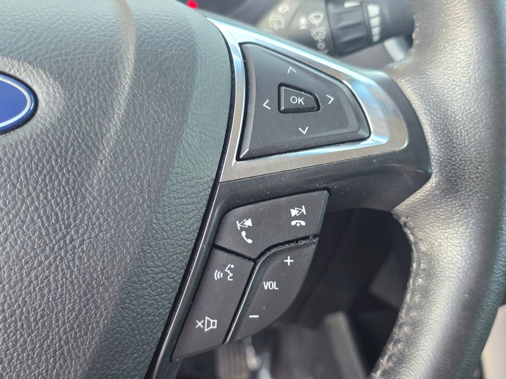 Used 2020 Ford Edge SEL AWD/4WD image 25