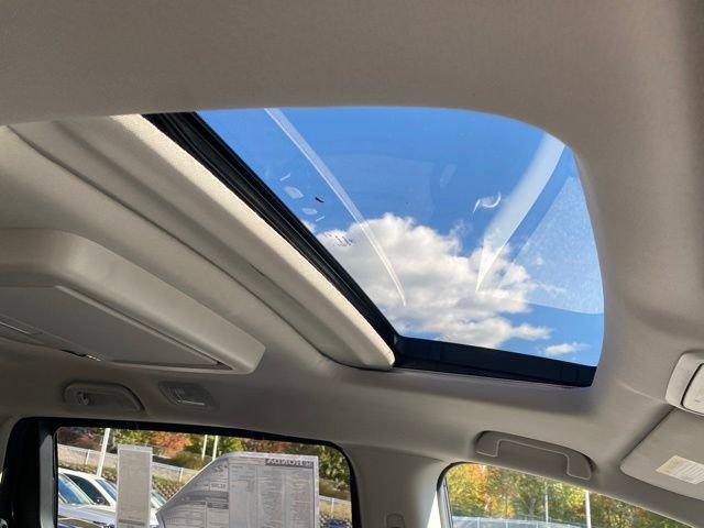 New 2026 Honda Odyssey Touring image 32