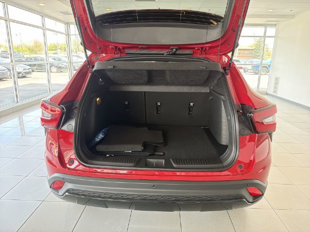 New 2026 Chevrolet Trax RS w/ Driver Confidence Package FWD image 15