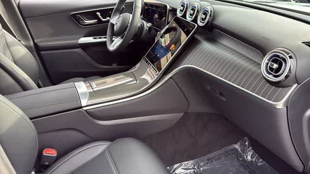 Certified 2026 Mercedes-Benz GLC 300 4MATIC image 36