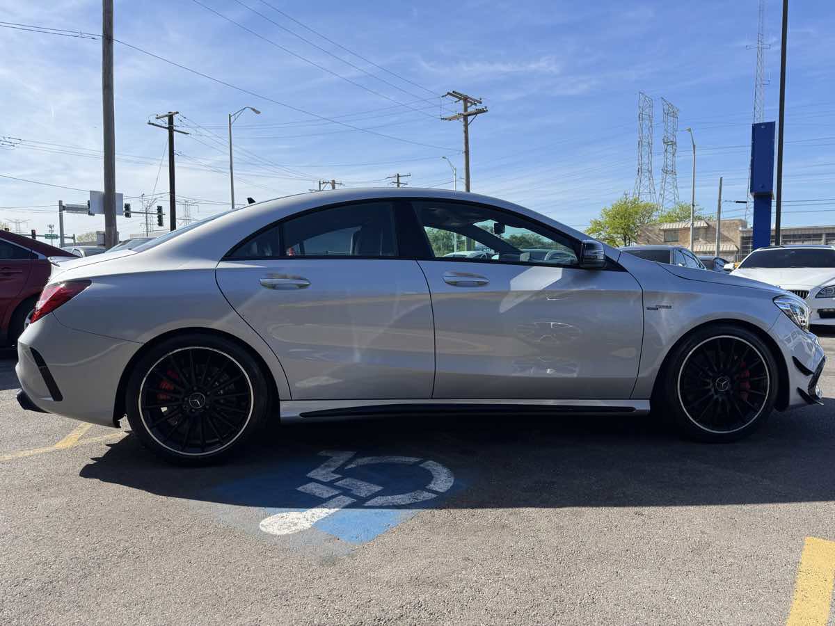 Used 2019 Mercedes-Benz CLA 45 AMG 4MATIC image 4