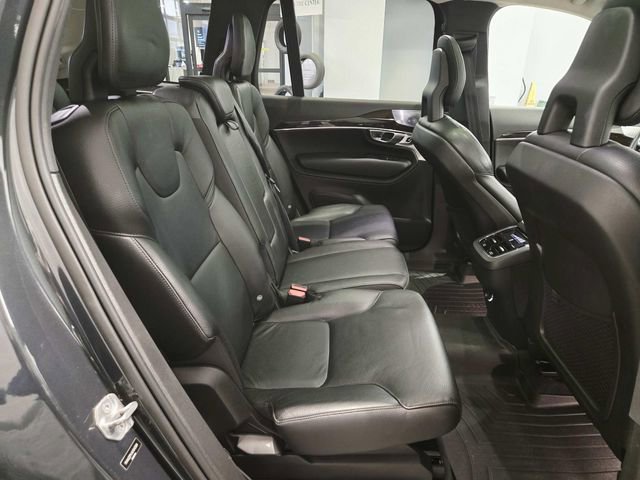 Used 2016 Volvo XC90 T6 Momentum w/ Momentum Plus Package image 15