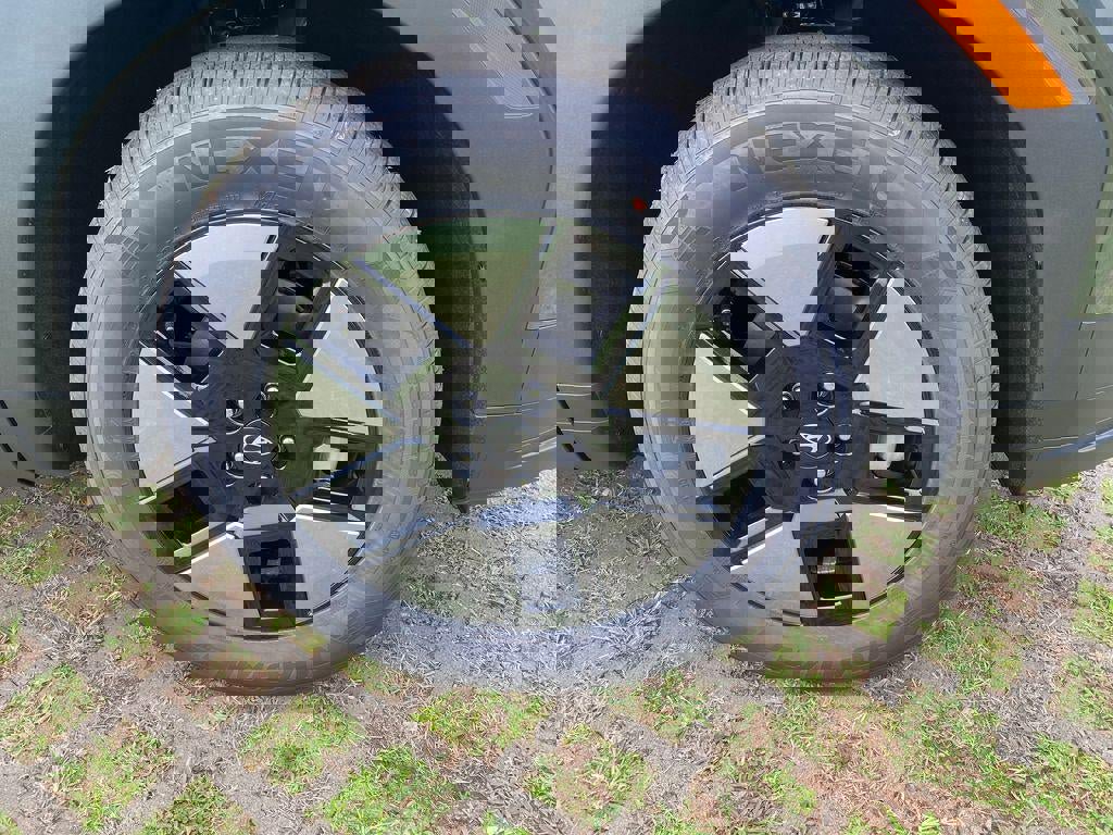 New 2026 Hyundai Santa Fe SEL image 9