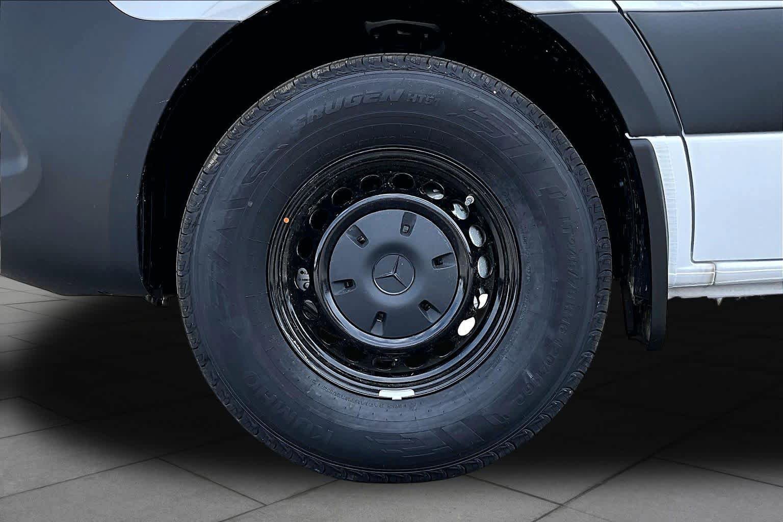 New 2026 Mercedes-Benz Sprinter 2500 image 11