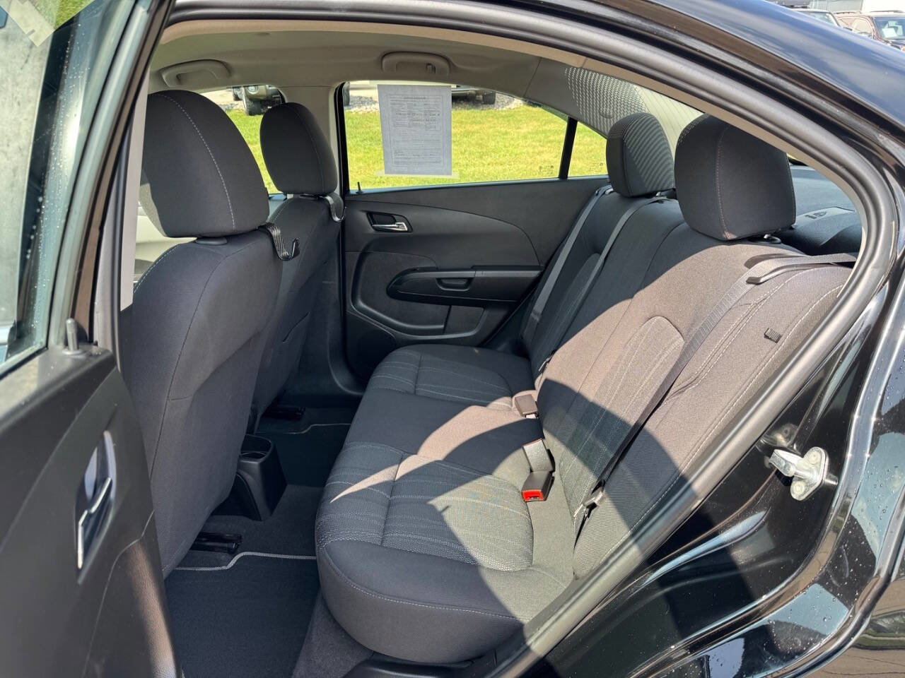 Used 2018 Chevrolet Sonic LT w/ Convenience Package image 14