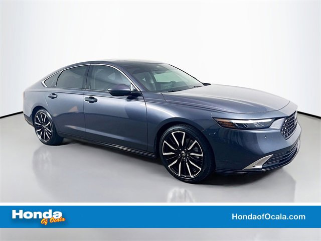 Used 2023 Honda Accord Touring image 1