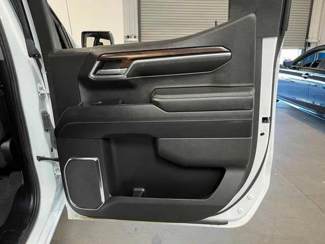 Used 2024 GMC Sierra 1500 SLT AWD/4WD image 15