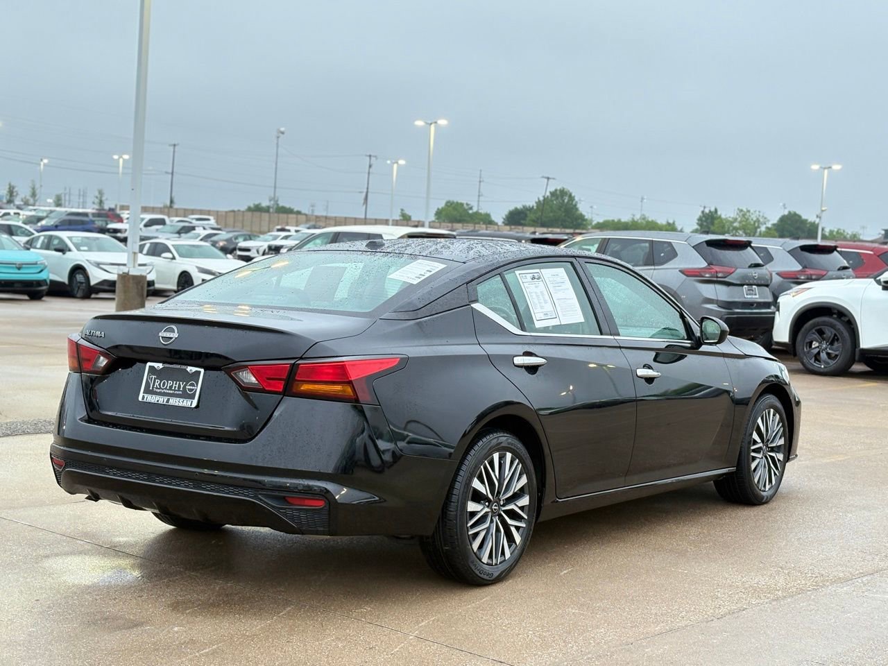 Certified 2025 Nissan Altima 2.5 SV FWD image 7