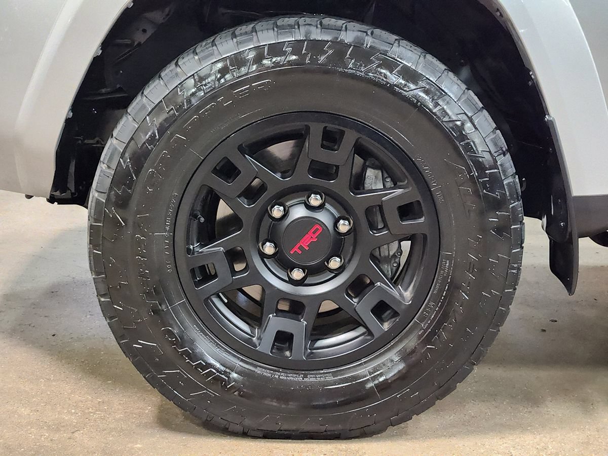 Used 2023 Toyota 4Runner TRD Off-Road Premium w/ Off Road Premium Plus Package AWD/4WD image 28