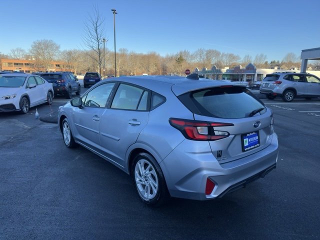Used 2025 Subaru Impreza 2.0i image 8