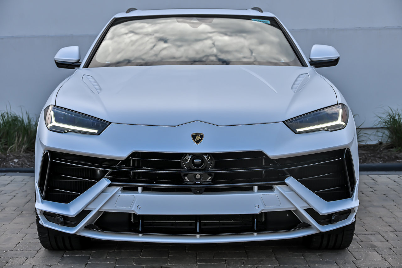 Used 2024 Lamborghini Urus S AWD/4WD image 4