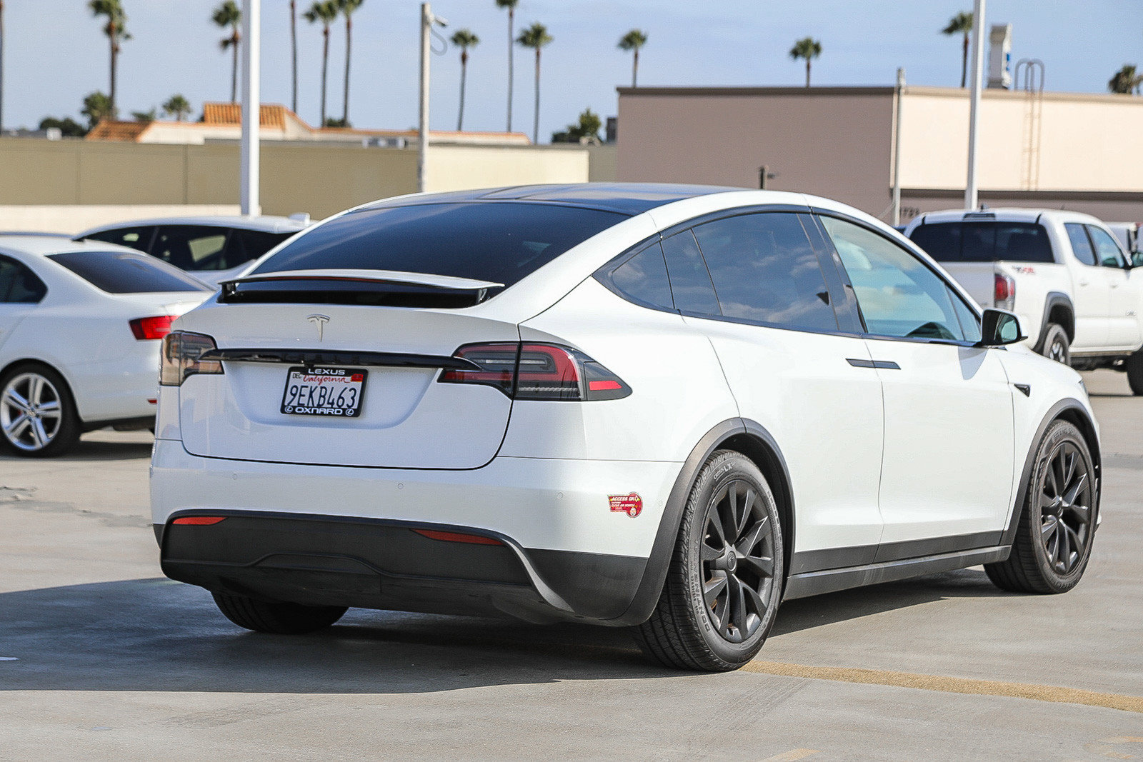 Used 2023 Tesla Model X AWD/4WD image 7
