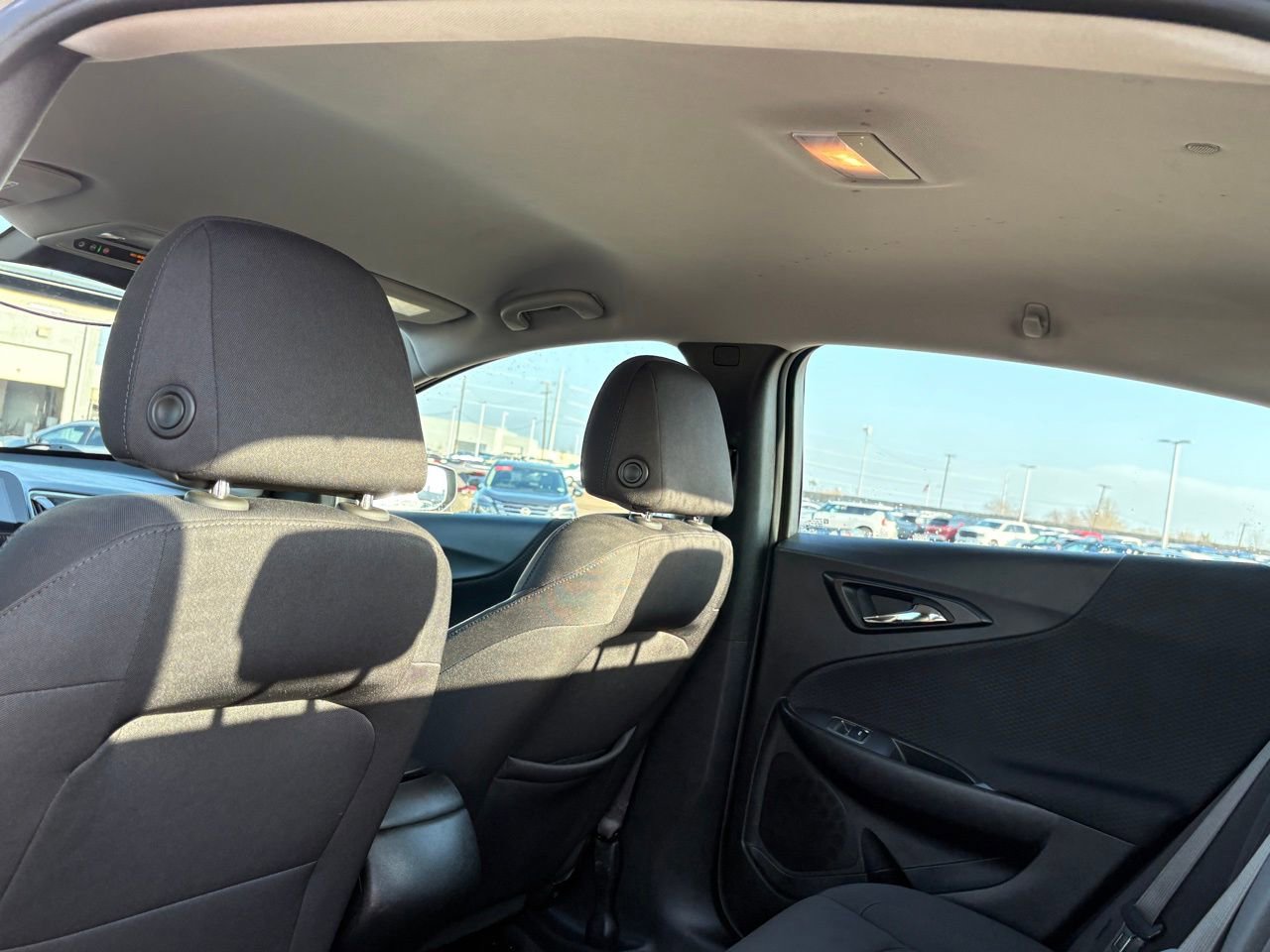 Used 2025 Chevrolet Malibu LS image 30