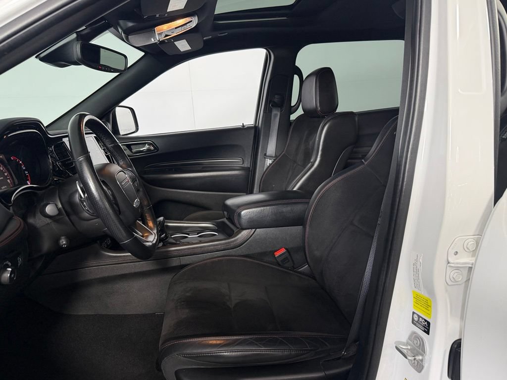 Used 2023 Dodge Durango R/T w/ Tow 'N Go Package AWD/4WD image 20