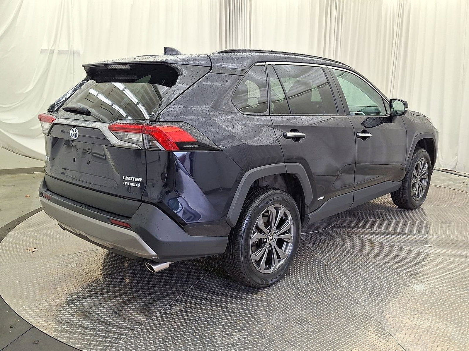 Certified 2022 Toyota RAV4 Limited AWD/4WD image 25