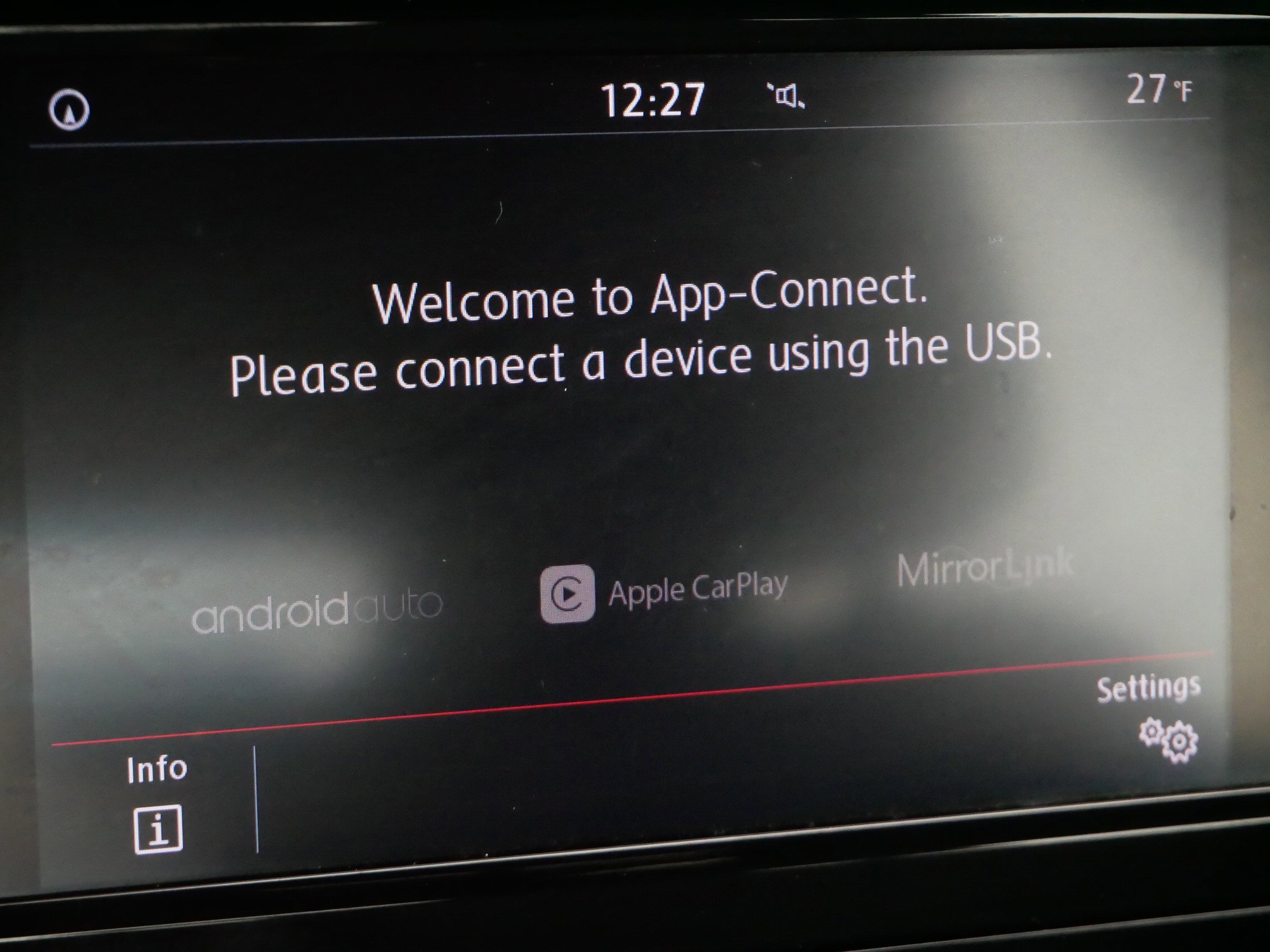 Used 2021 Volkswagen Passat 2.0T R-Line image 28