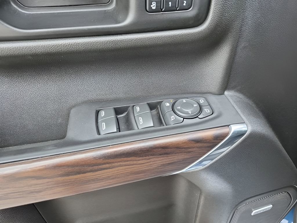 Used 2022 GMC Sierra 1500 SLT image 28