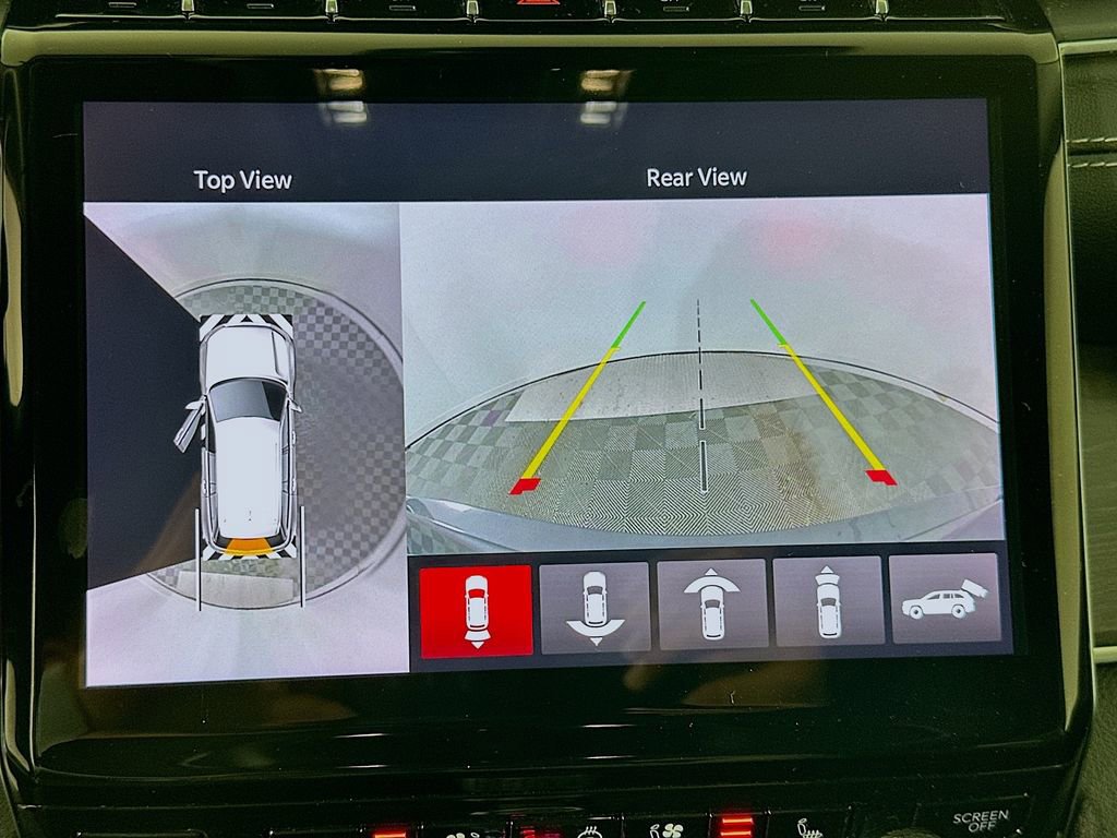 Used 2024 Jeep Grand Cherokee Limited w/ Luxury Tech Group II image 14