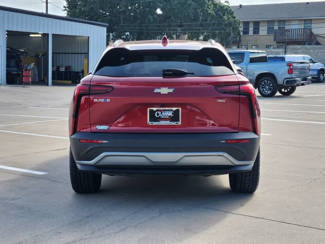 Used 2024 Chevrolet Blazer EV LT AWD/4WD image 13