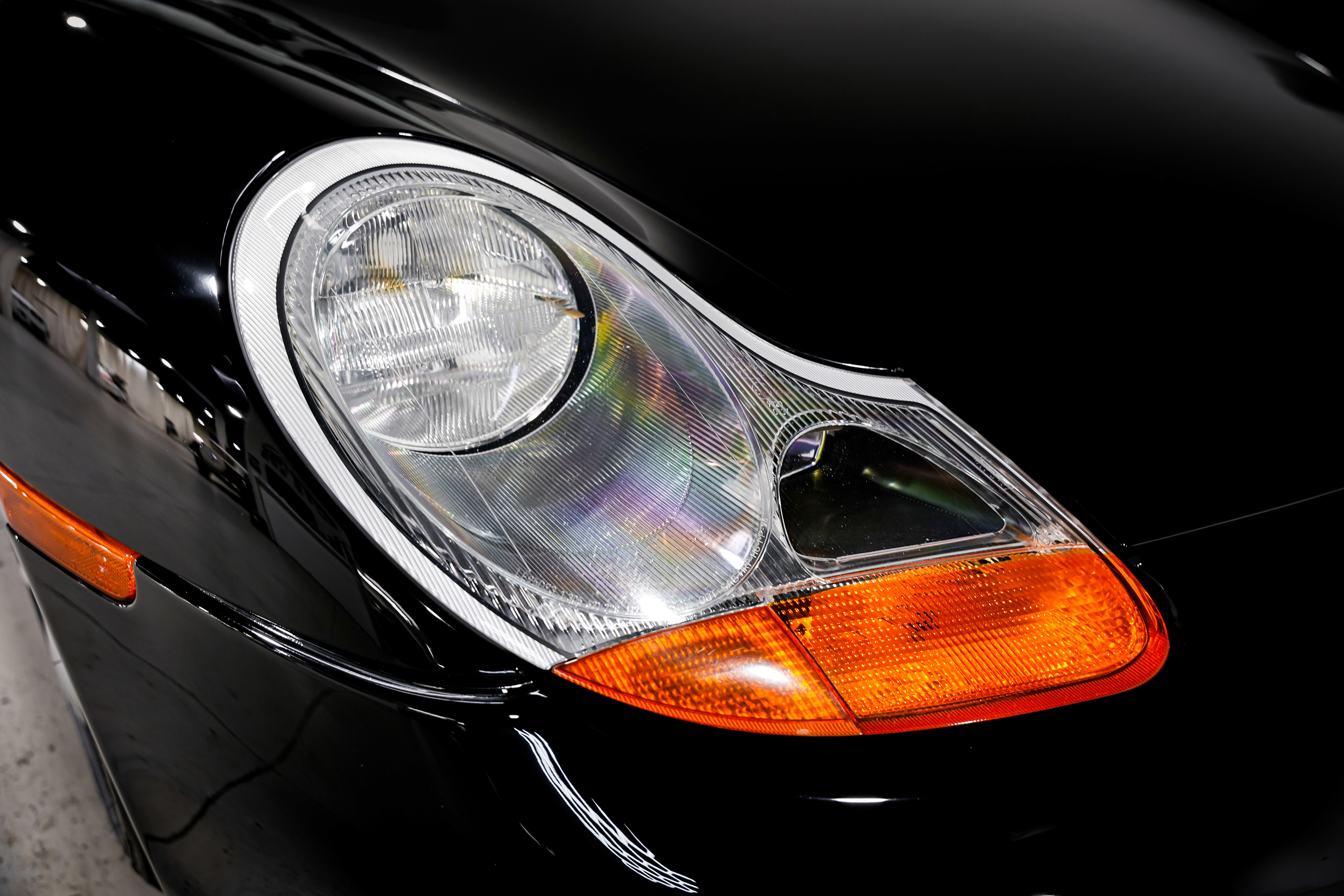 Used 2000 Porsche Boxster image 33