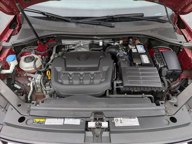 Used 2020 Volkswagen Tiguan SE image 22