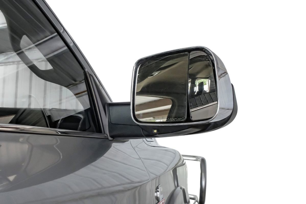 Used 2022 RAM 3500 Laramie AWD/4WD image 42