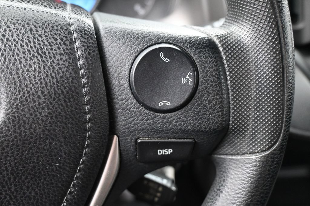 Used 2016 Toyota RAV4 LE AWD/4WD image 30