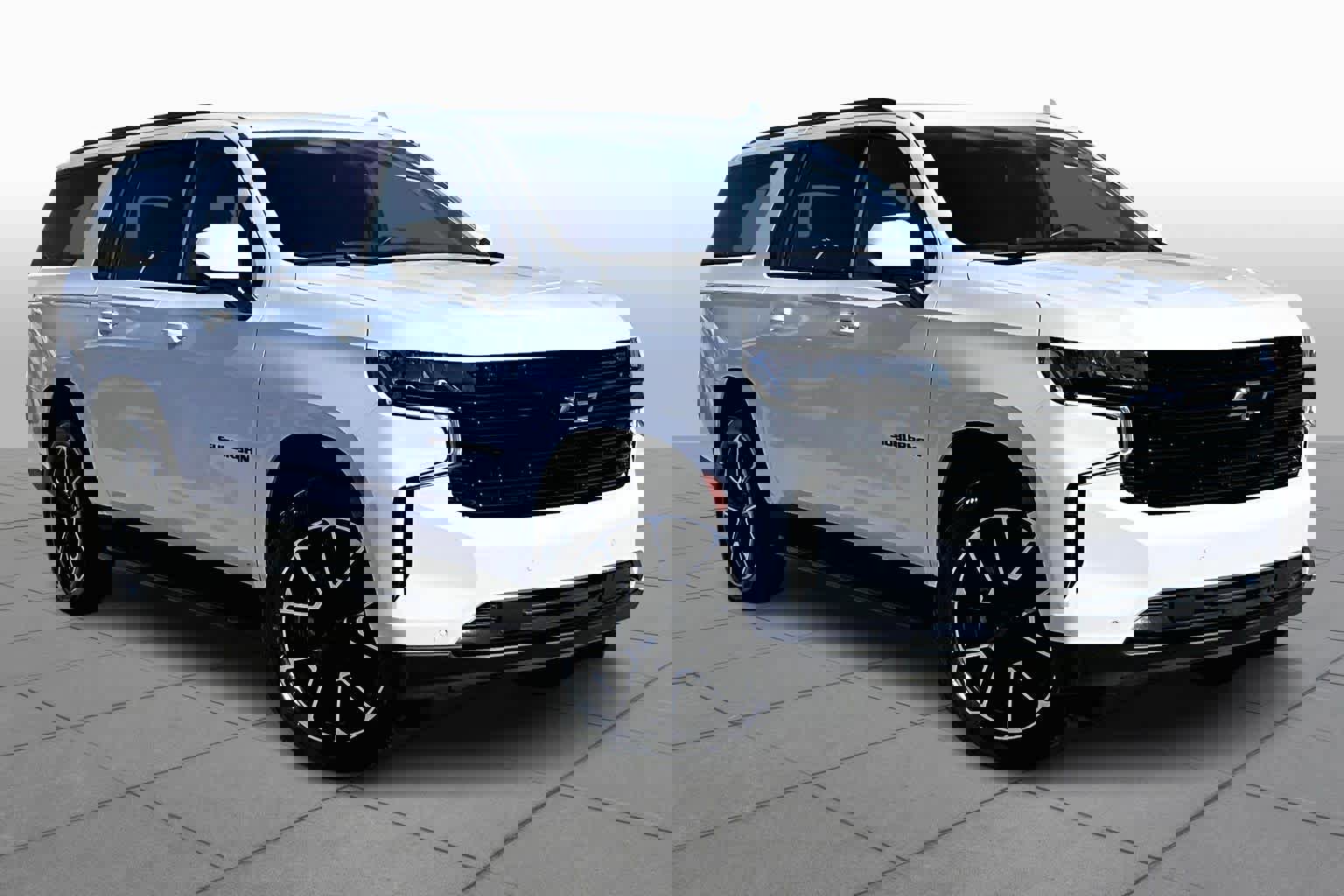 Used 2024 Chevrolet Suburban RST image 3