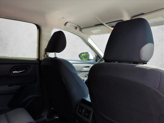 Used 2024 Nissan Rogue SV AWD/4WD image 23