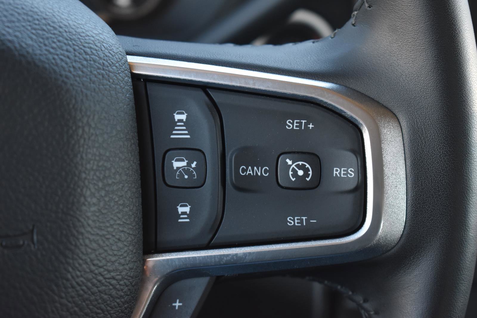 Used 2024 RAM 2500 Laramie w/ Safety Group image 7