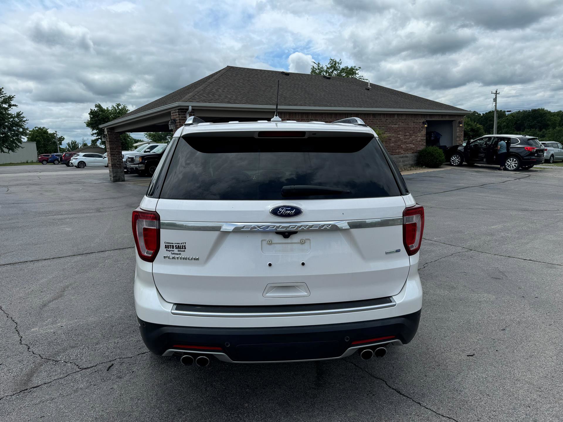 Used 2018 Ford Explorer Platinum image 5