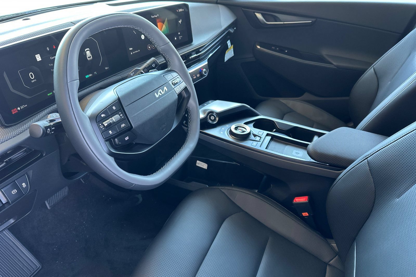 New 2026 Kia EV6 Wind RWD image 10