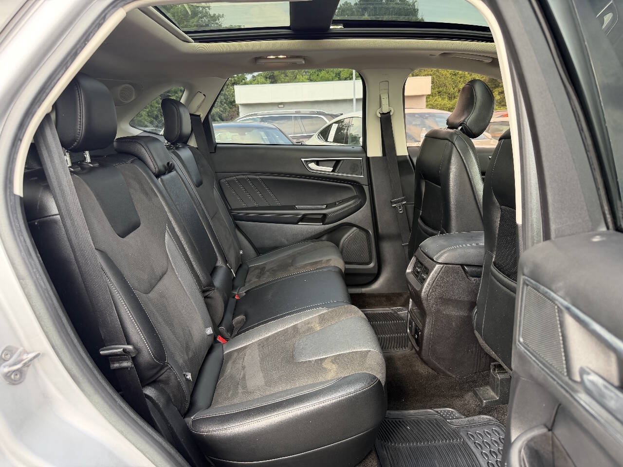 Used 2018 Ford Edge Sport w/ Equipment Group 401A AWD/4WD image 15