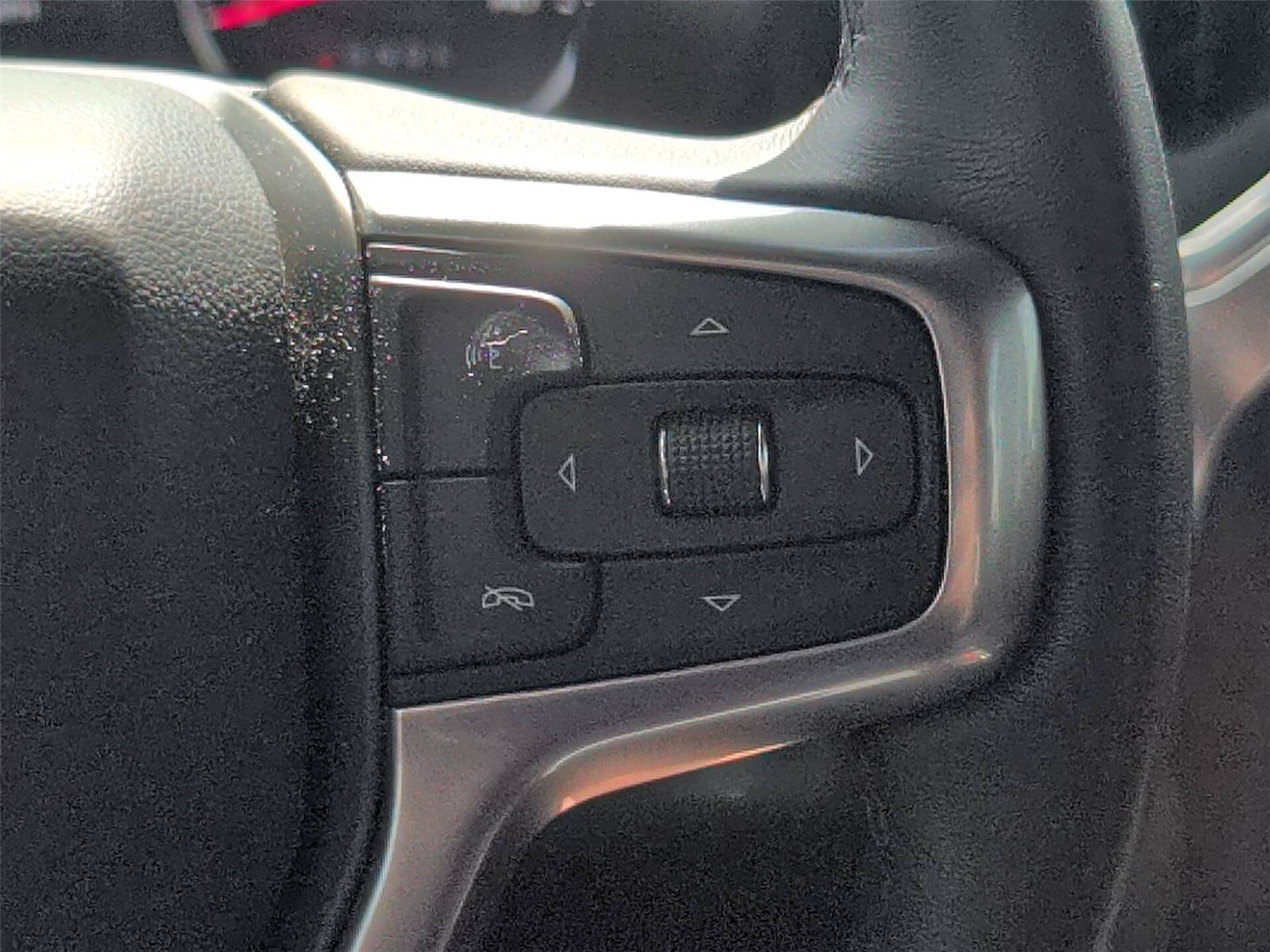 Used 2020 Chevrolet Silverado 1500 LT Trail Boss AWD/4WD image 25