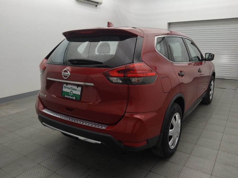 Used 2017 Nissan Rogue S FWD image 7