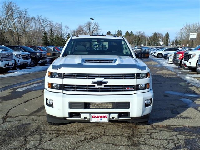 Used 2018 Chevrolet Silverado 3500 LTZ w/ Duramax Plus Package image 9