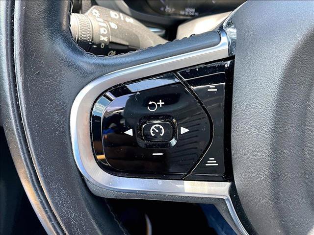 Used 2019 Volvo XC60 T5 Inscription w/ Protection Package AWD/4WD image 20