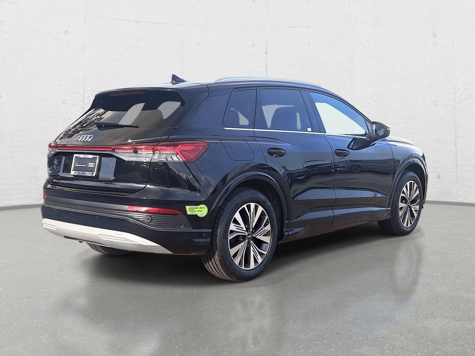 Certified 2023 Audi Q4 e-tron Premium Plus w/ Premium Plus image 5