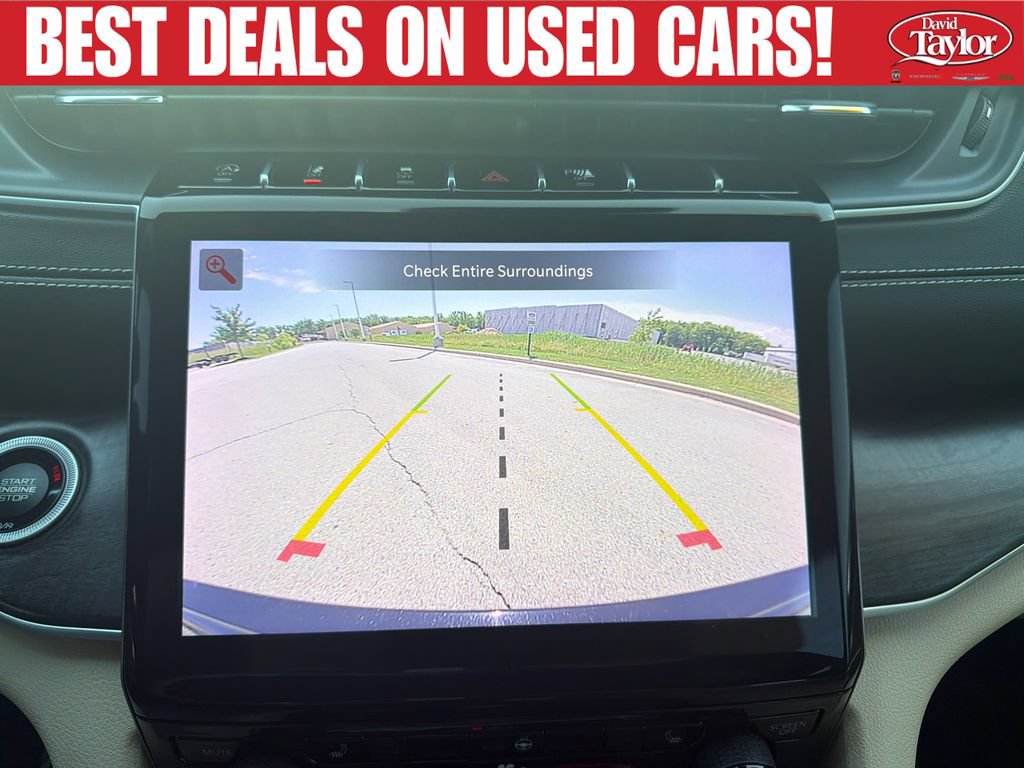 Used 2023 Jeep Grand Cherokee Limited AWD/4WD image 13