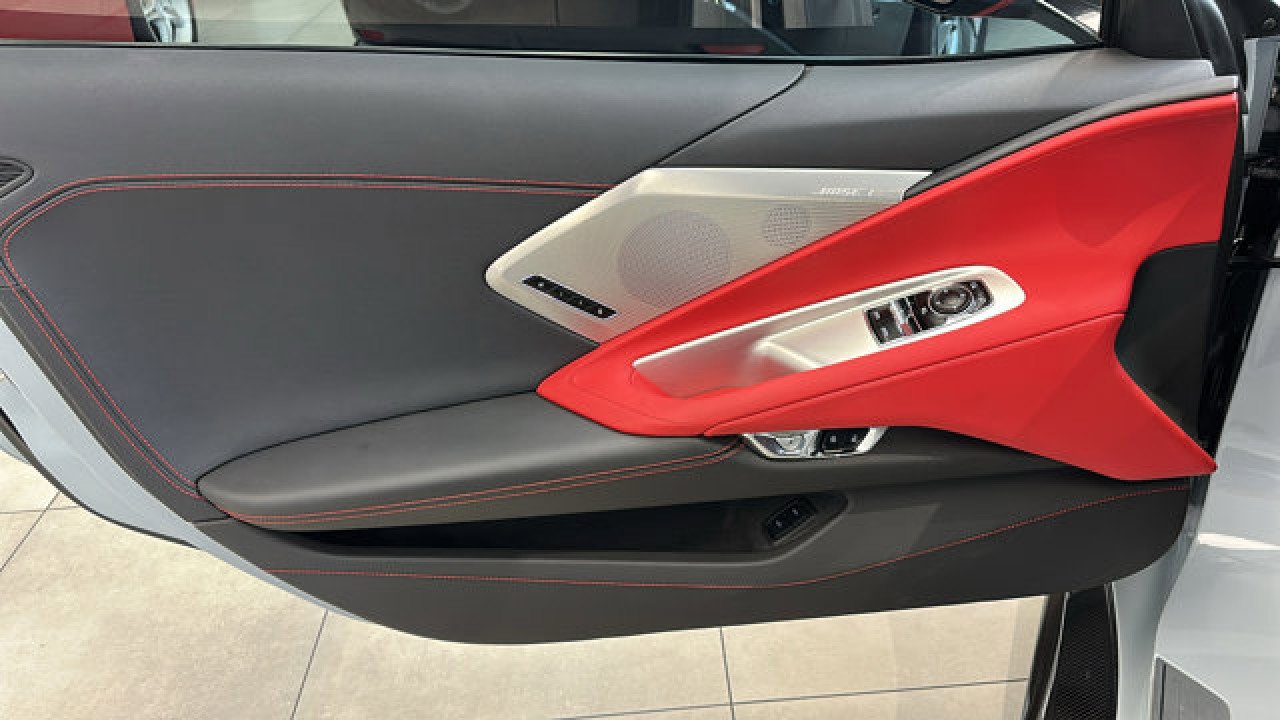 Used 2023 Chevrolet Corvette Z06 image 16