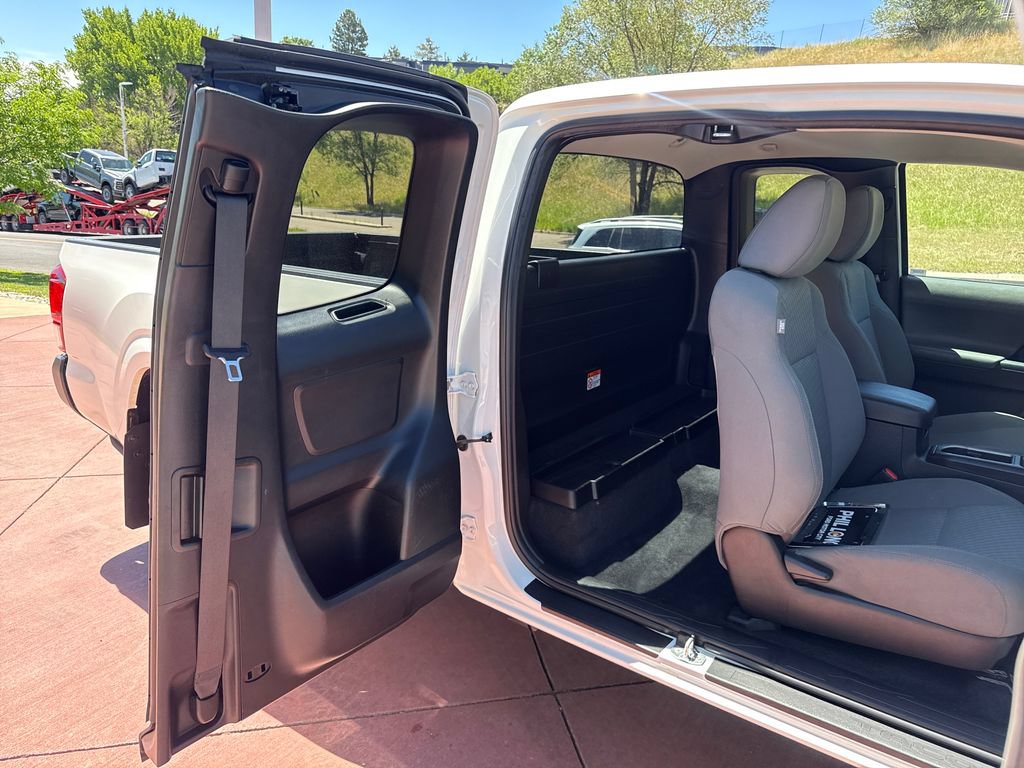 Used 2021 Toyota Tacoma SR RWD image 25