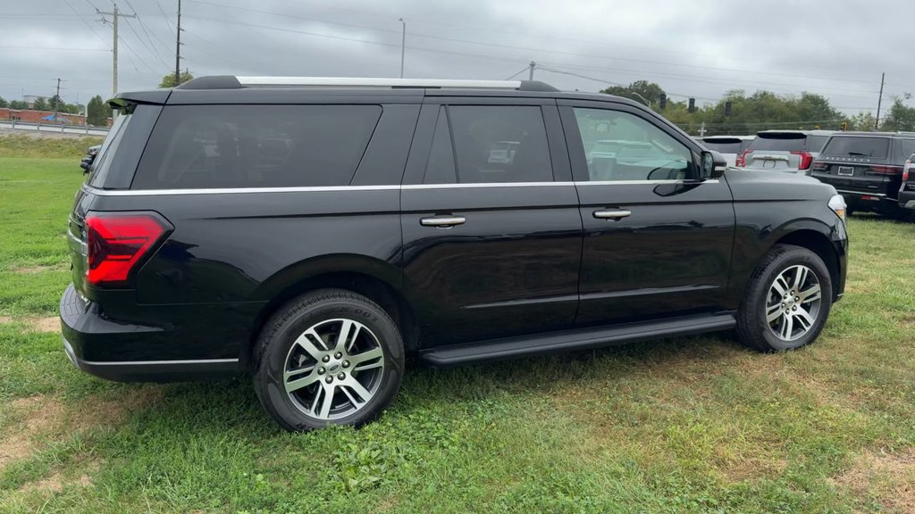 Used 2024 Ford Expedition Max Limited AWD/4WD image 7