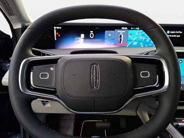 New 2026 Lincoln Nautilus Premier image 17