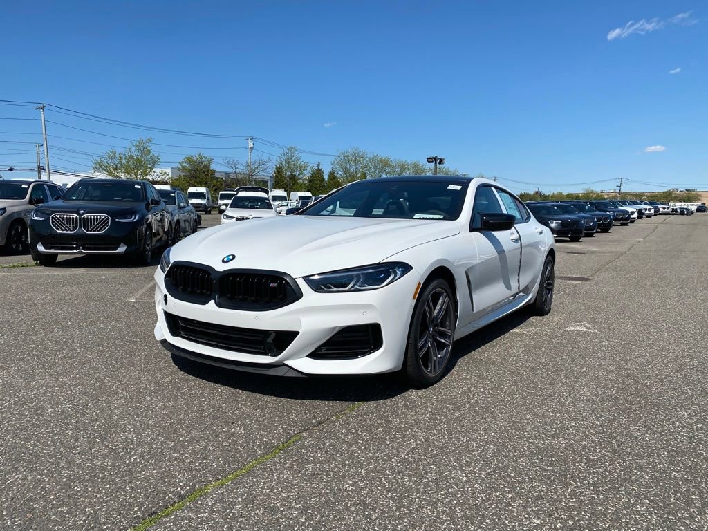New 2026 BMW M850i xDrive w/ M Sport Professional Package