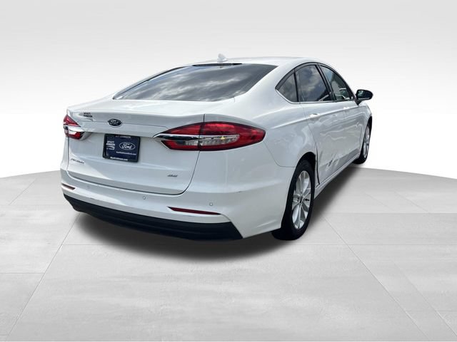 Used 2019 Ford Fusion SE FWD image 3