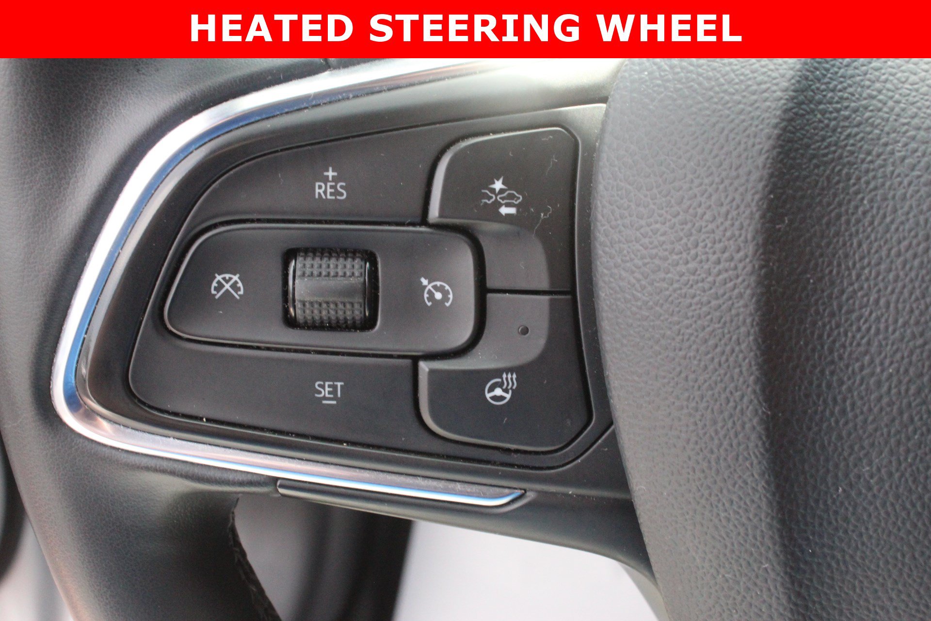 Used 2024 Buick Envista Sport Touring w/ Convenience I Package FWD image 16