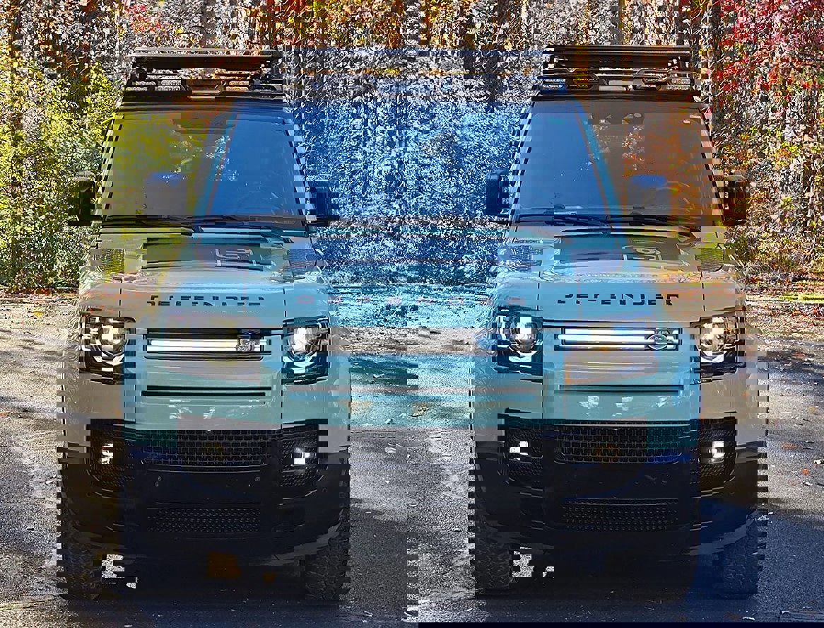 Used 2023 Land Rover Defender 110 75th Limited Edition image 10